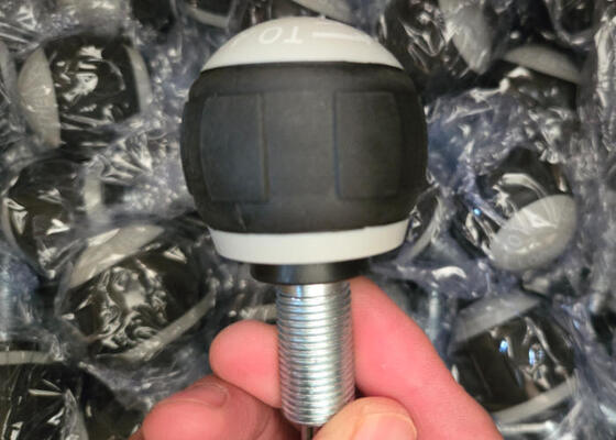 พินม้านั่งน้ำหนักเชิงพาณิชย์ 0.01 มม. ความอดทนพินเครื่องน้ำหนักโรงยิมเหล็กไนลอน